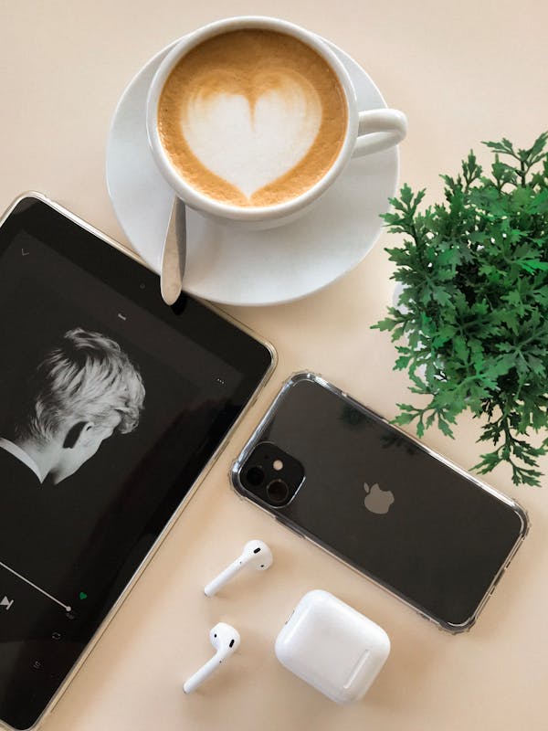 Combien coûte l'iPhone 12 ?